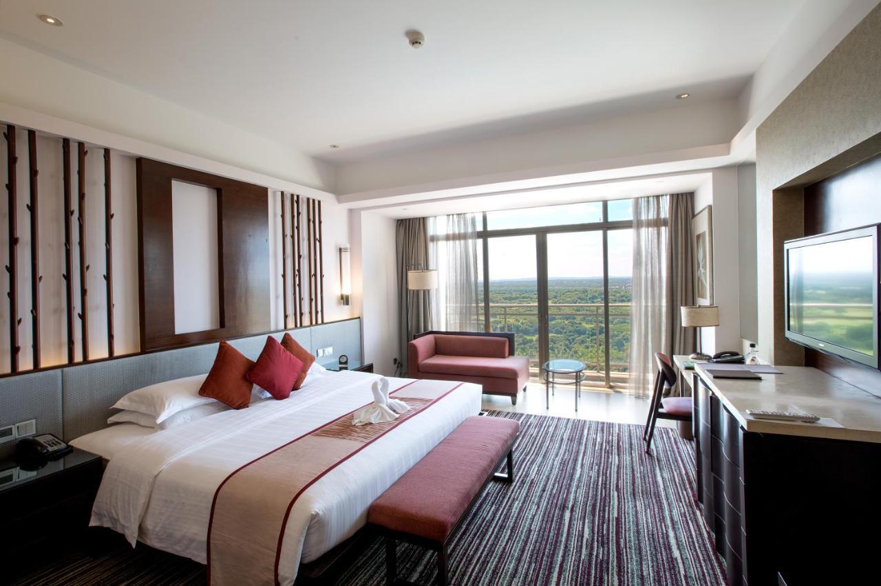 Mission Hills Resort Haikou Haikou  Exteriör bild